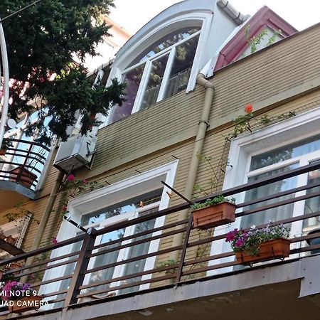 Guesthouse Melikishvili 57 บาทูมิ ภายนอก รูปภาพ