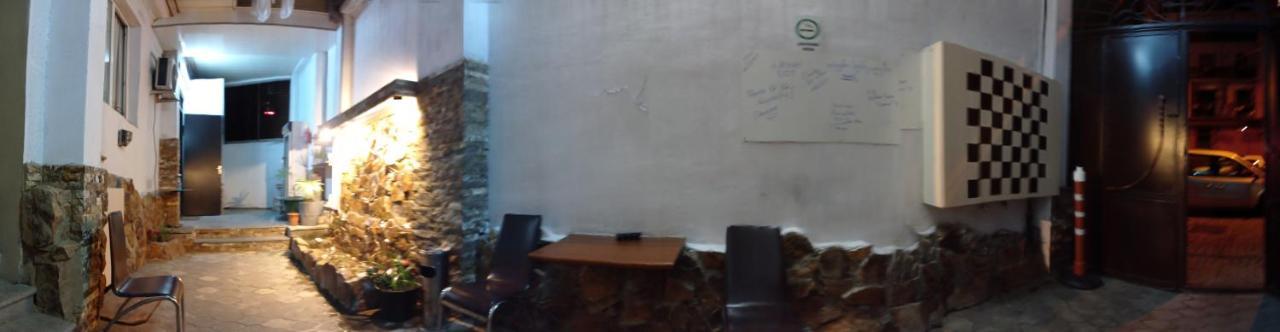 Guesthouse Melikishvili 57 บาทูมิ ภายนอก รูปภาพ