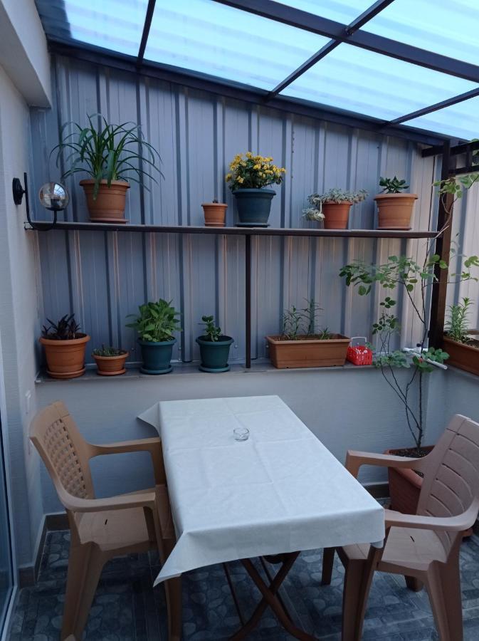 Guesthouse Melikishvili 57 บาทูมิ ภายนอก รูปภาพ