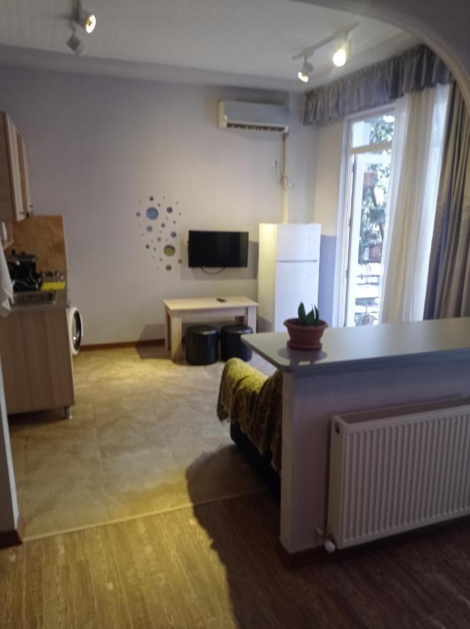 Guesthouse Melikishvili 57 บาทูมิ ภายนอก รูปภาพ