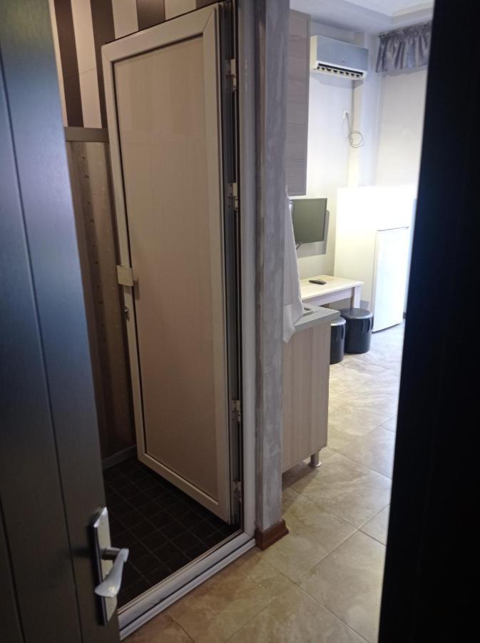 Guesthouse Melikishvili 57 บาทูมิ ภายนอก รูปภาพ