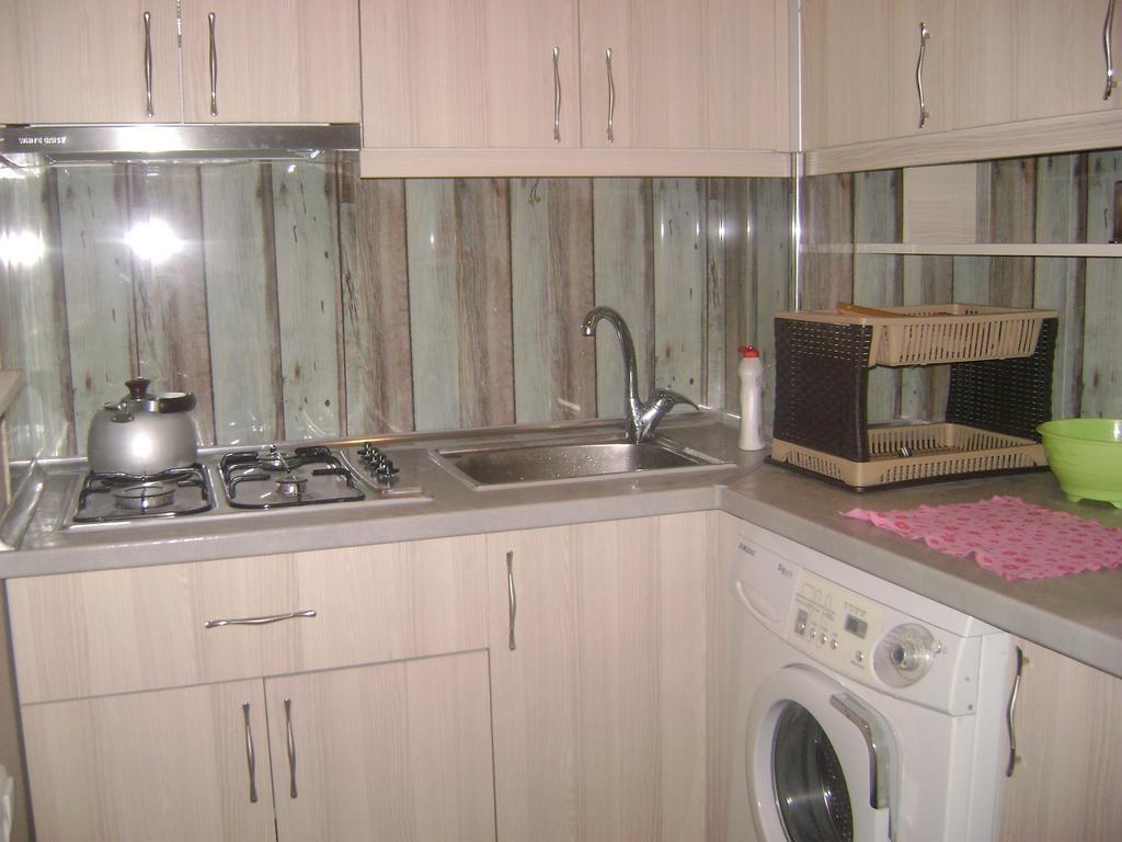 Guesthouse Melikishvili 57 บาทูมิ ภายนอก รูปภาพ