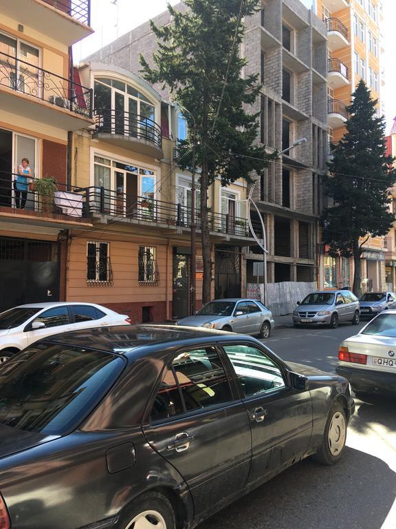 Guesthouse Melikishvili 57 บาทูมิ ภายนอก รูปภาพ
