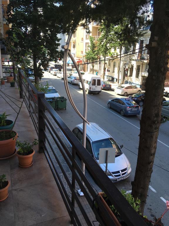 Guesthouse Melikishvili 57 บาทูมิ ภายนอก รูปภาพ