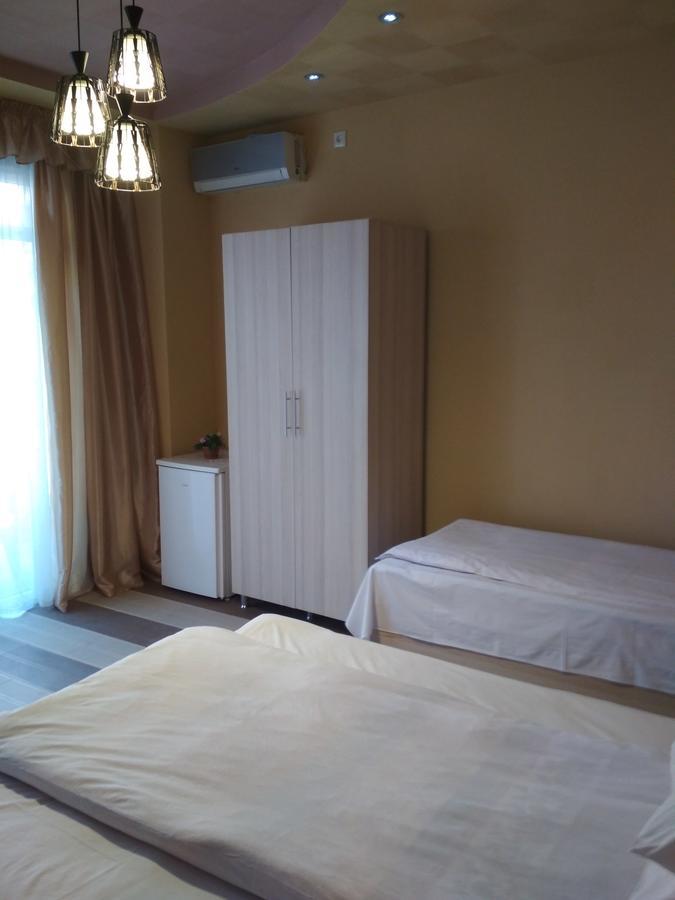 Guesthouse Melikishvili 57 บาทูมิ ภายนอก รูปภาพ
