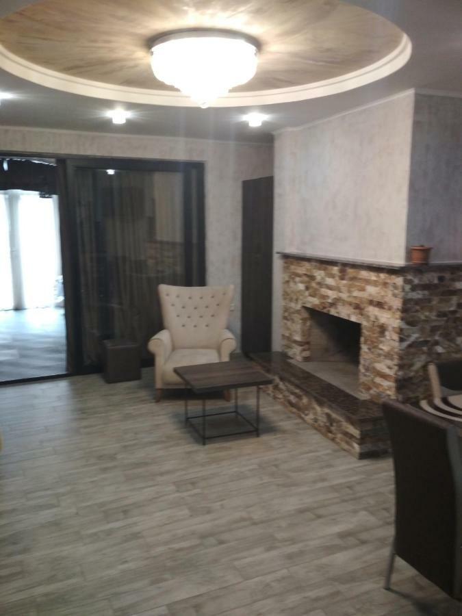 Guesthouse Melikishvili 57 บาทูมิ ภายนอก รูปภาพ